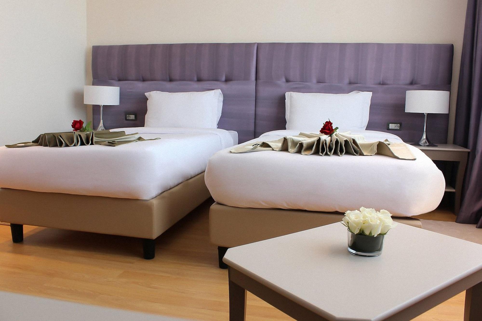Hotel Mogador Marina à Casablanca Extérieur photo