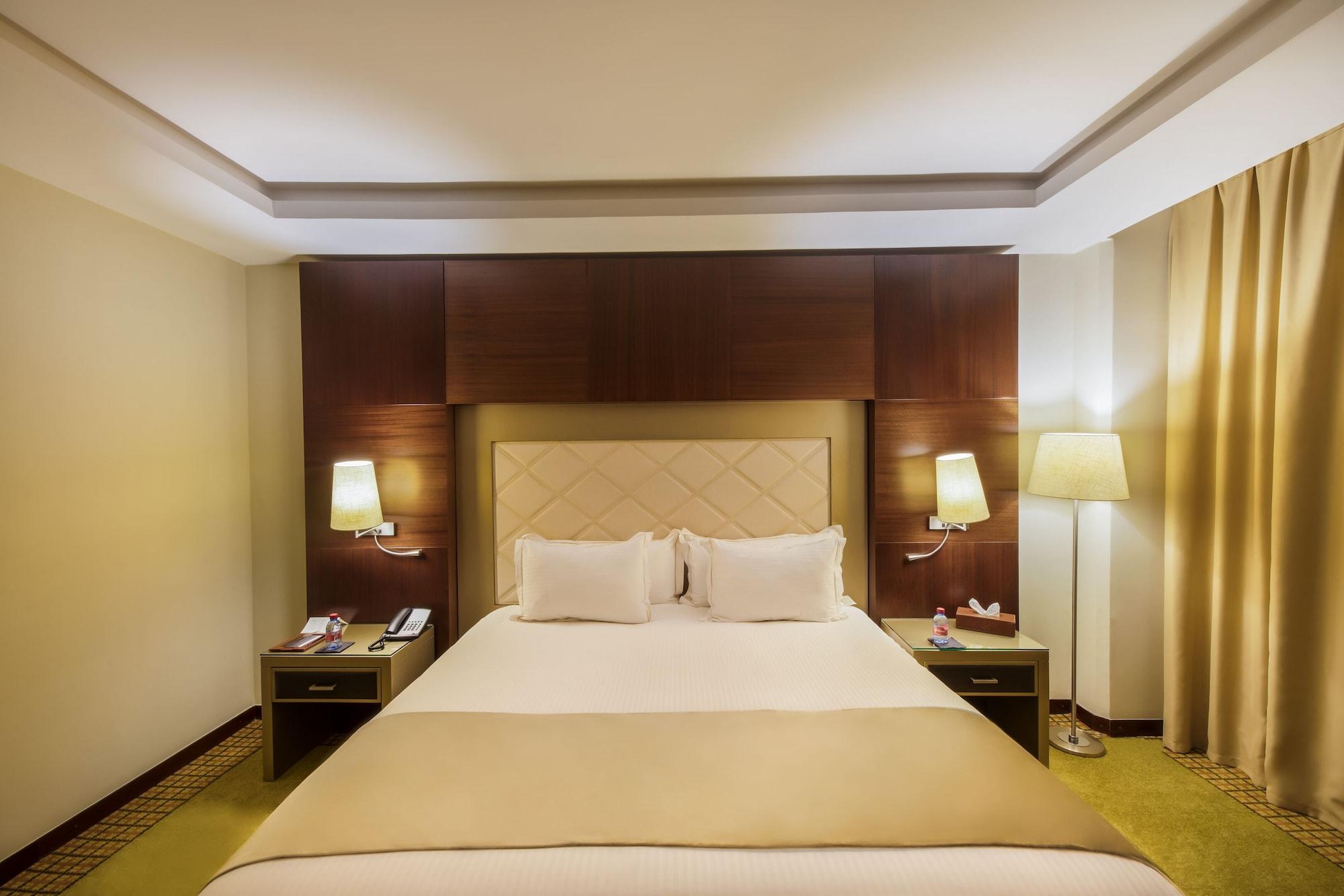 Hotel Mogador Marina à Casablanca Extérieur photo