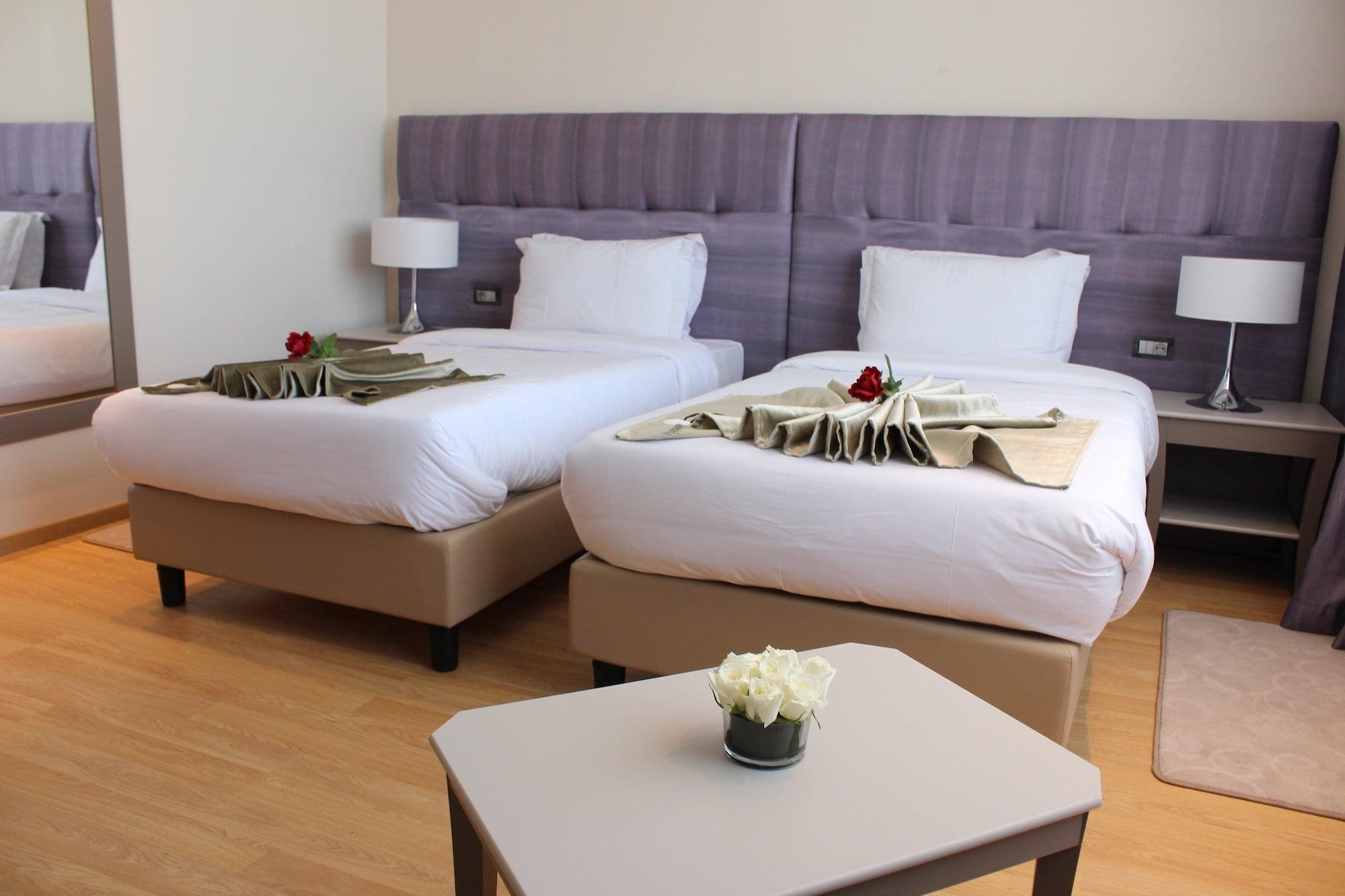 Hotel Mogador Marina à Casablanca Extérieur photo